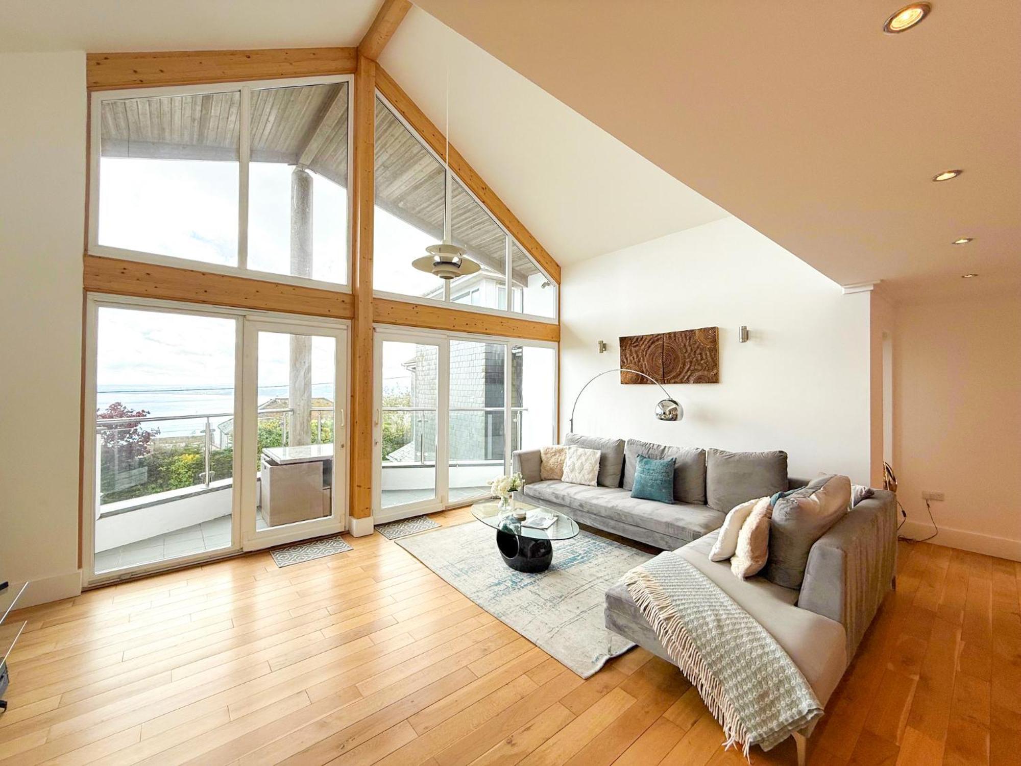 Hotel Carbis Bay And 4*